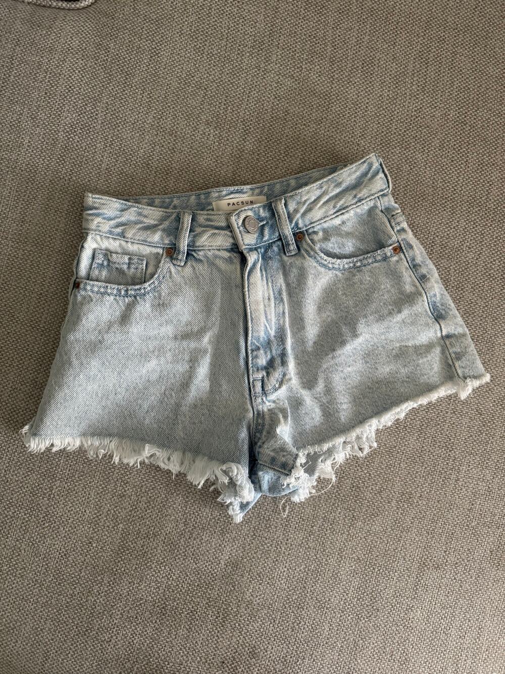 Pacsun Light Denim Distressed High Rise Festival Shorts Size 22